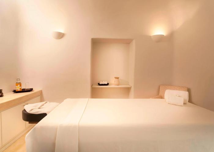 Mystique, a Luxury Collection Hotel, Santorini