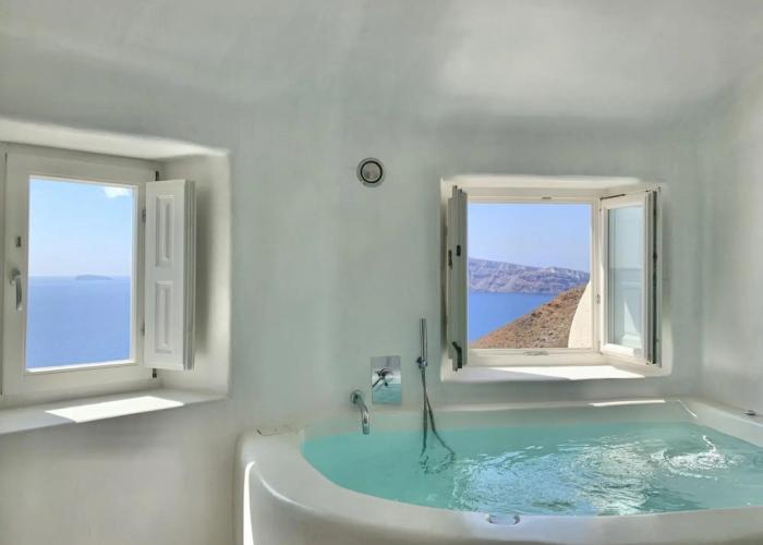 Mystique, a Luxury Collection Hotel, Santorini