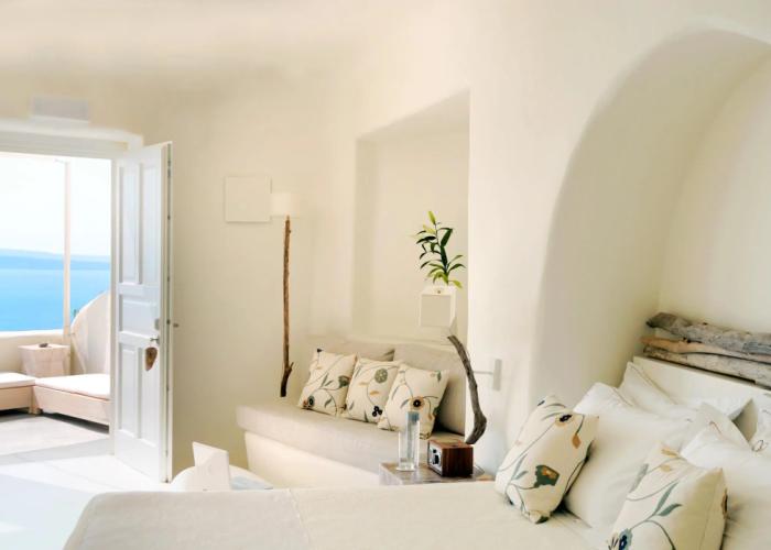 Mystique, a Luxury Collection Hotel, Santorini
