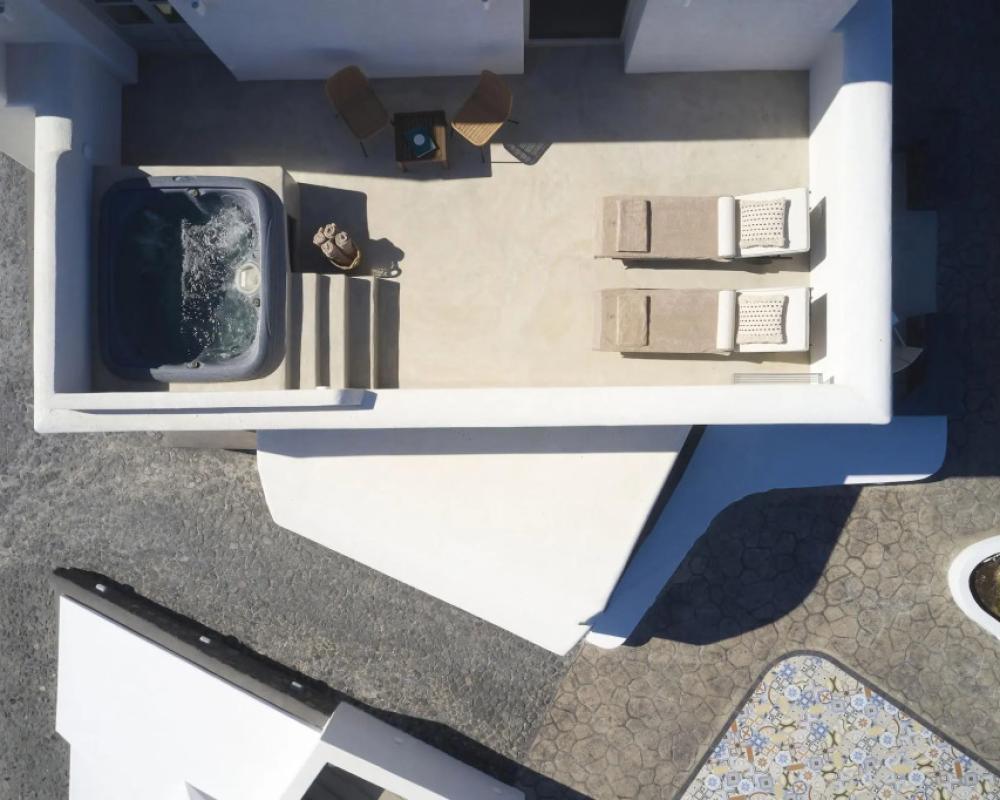 Danae Suites Santorini