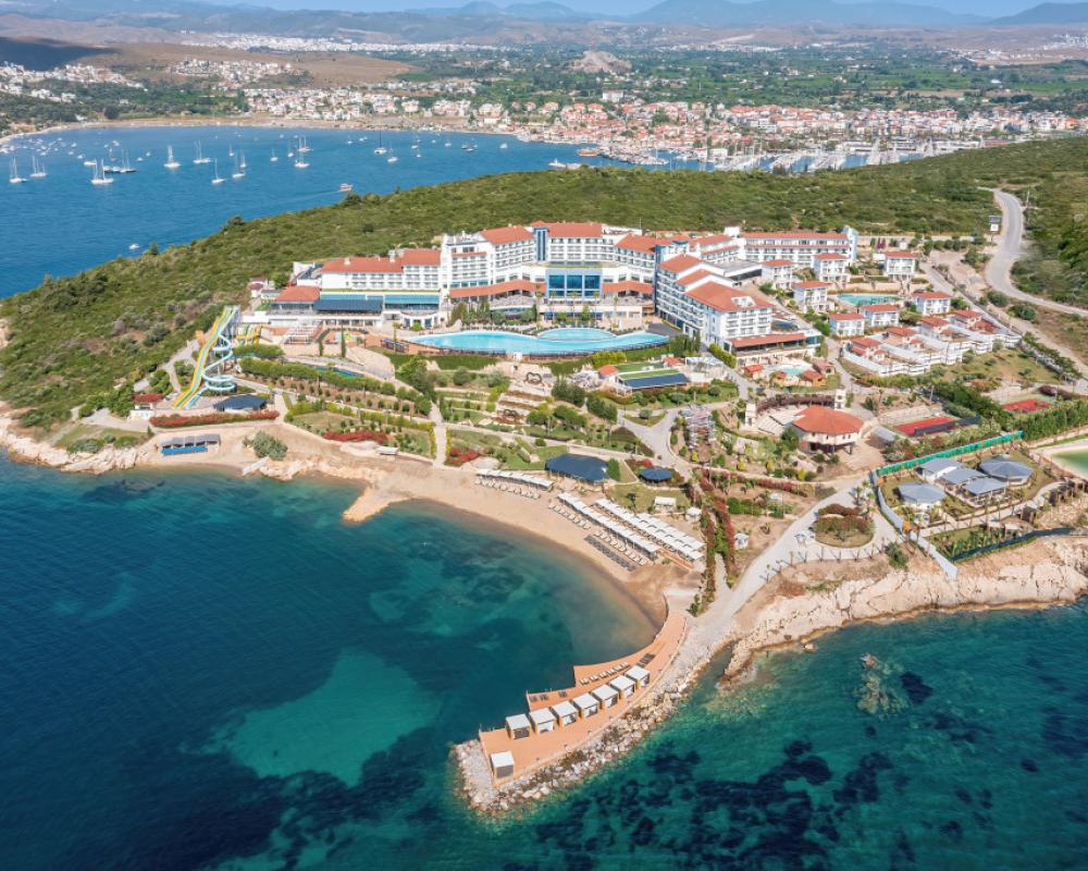 Royal Teos Thermal Resort Clinic & Spa Resort (Halal Hotel)