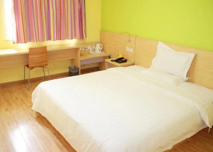 7 Days Inn Harbin Baroque Caoshi Street Branch