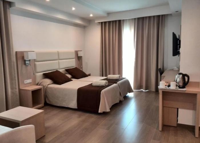 Hostal La Cigüeña