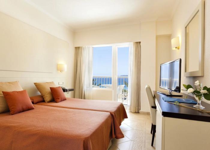 Grupotel Imperio Playa