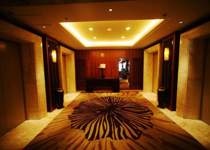Manhattan Hotel