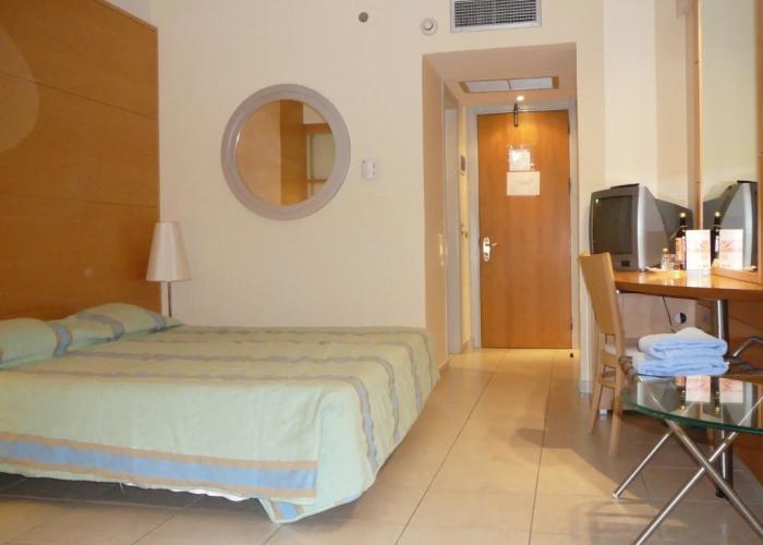 Calypso Beach Hotel