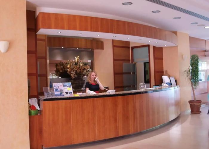 Calypso Beach Hotel