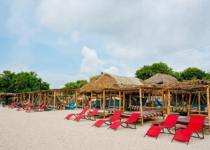 Namaste Beach Club & Hotel
