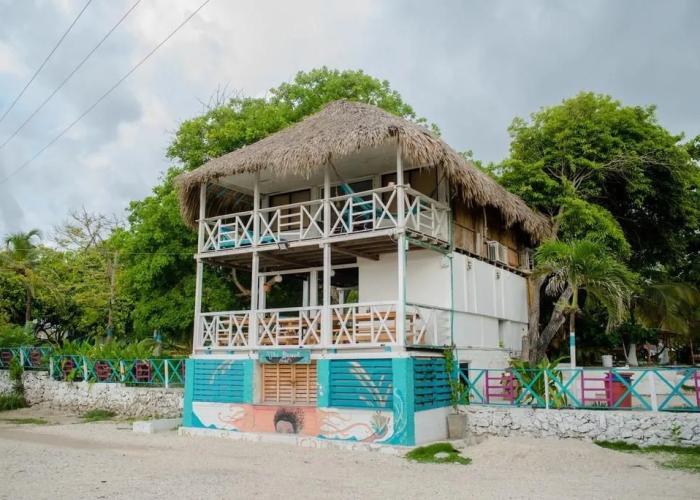 Namaste Beach Club & Hotel