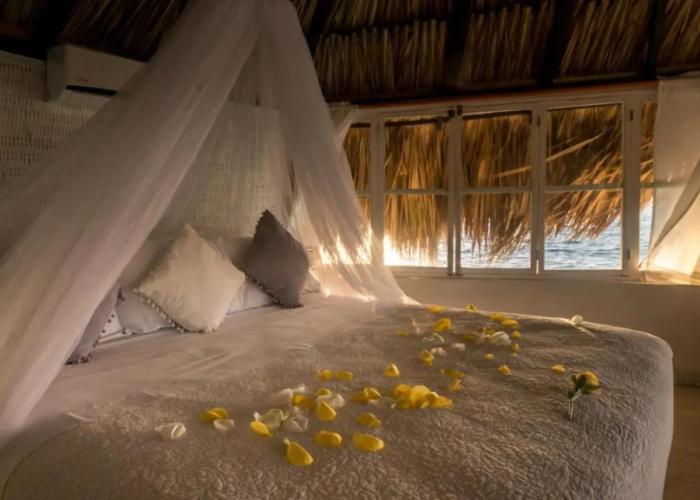 Hotel Coralina Island