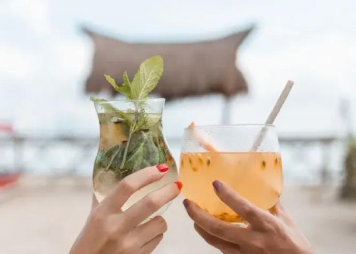 AMALIFE Beach Club & Hotel