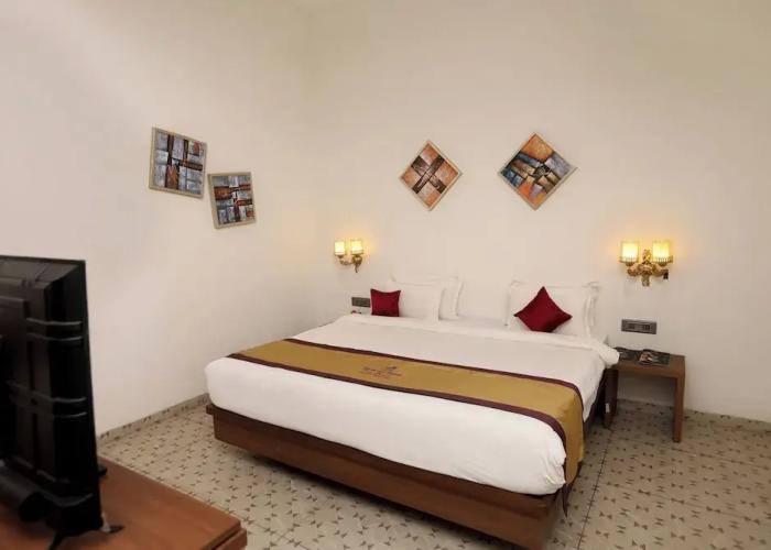 Hotel Reyansh Pride