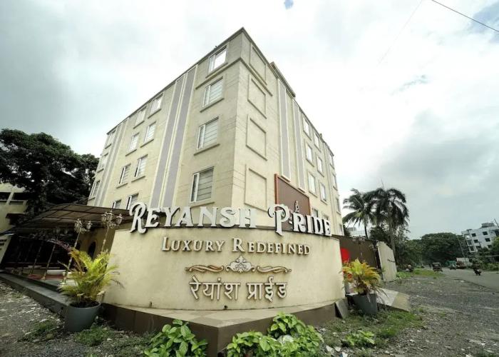 Hotel Reyansh Pride
