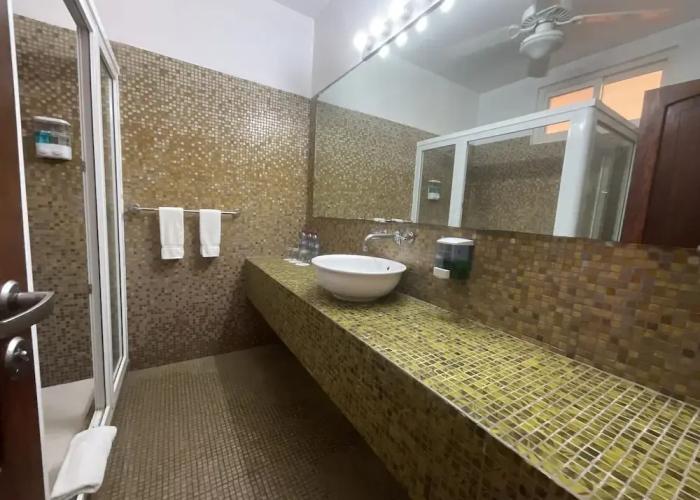 Hotel Cayman Suites