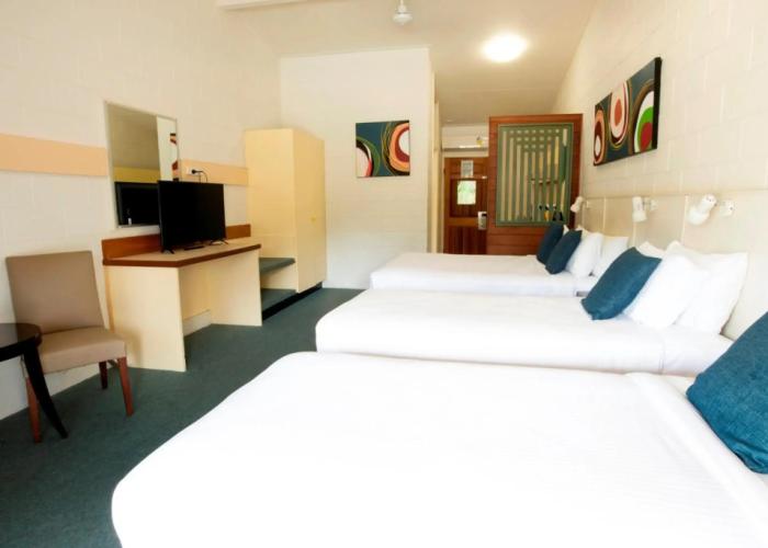 Mission Beach Resort