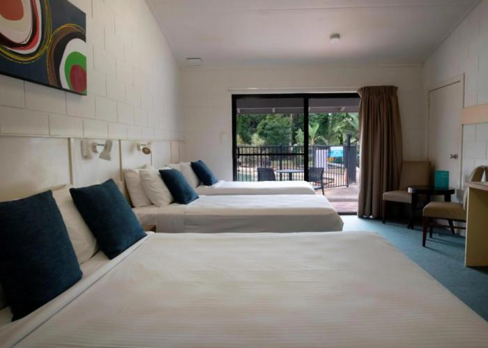 Mission Beach Resort