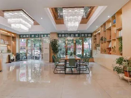Kester Business Hotel