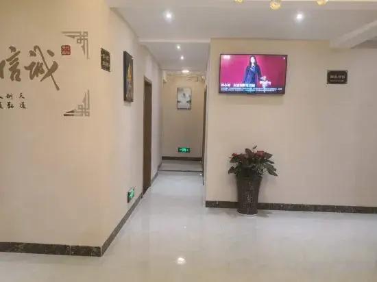 Bijie Jinpin Apartment Hotel
