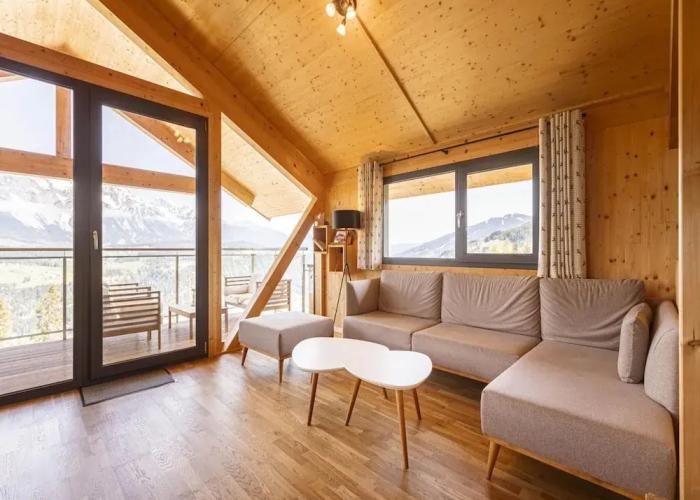 Chalet With Panoramic Sauna