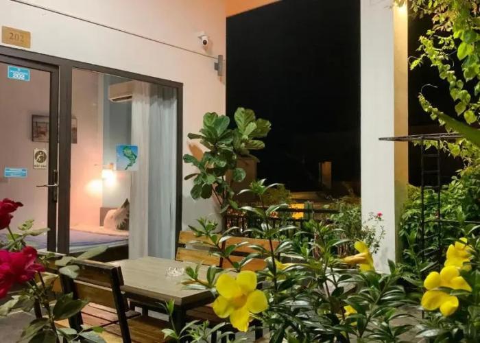 Co To Center Homestay