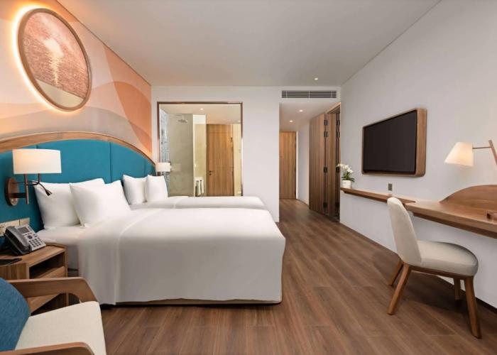 Wyndham Garden Sonasea Van Don