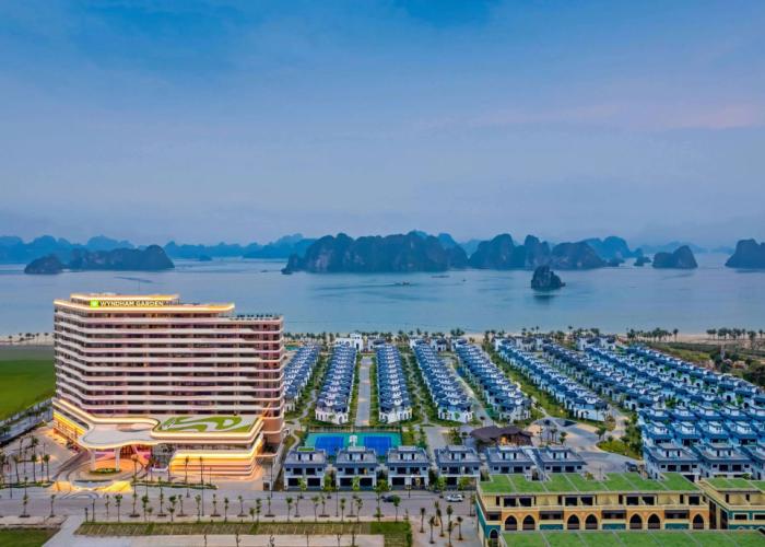 Wyndham Garden Sonasea Van Don