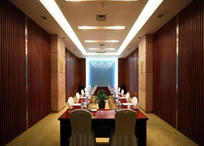 Penglai Huaxi Hotel