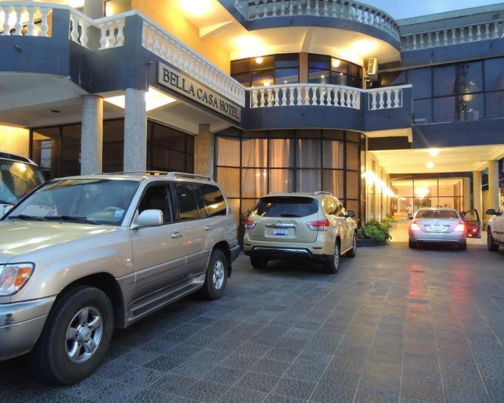 Bella Casa Hotel