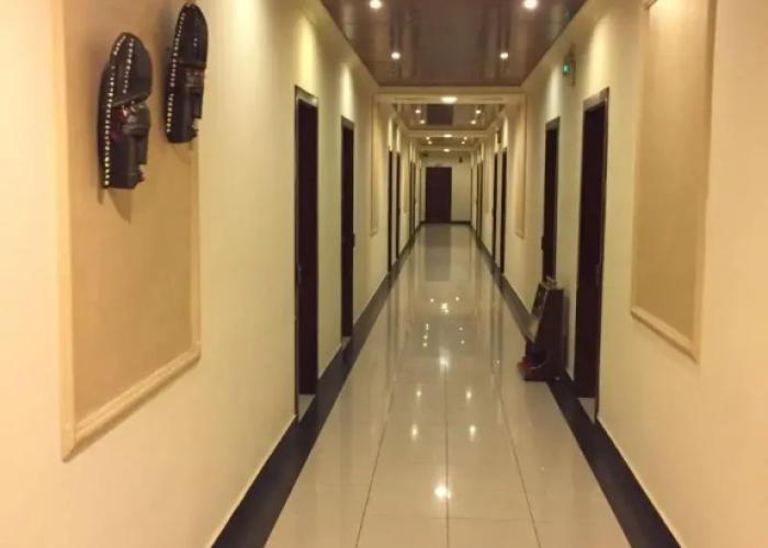 Royal Grand Hotel