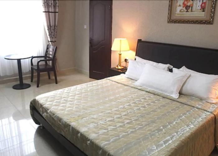 Corina Hotel