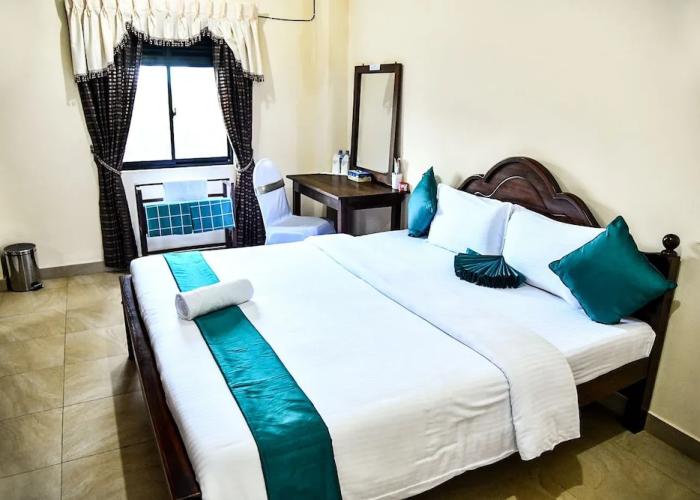 Sri Krishna Bhavan Hotel