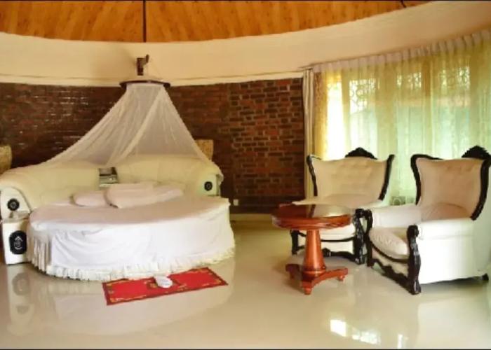 Lewi Resort and Spa