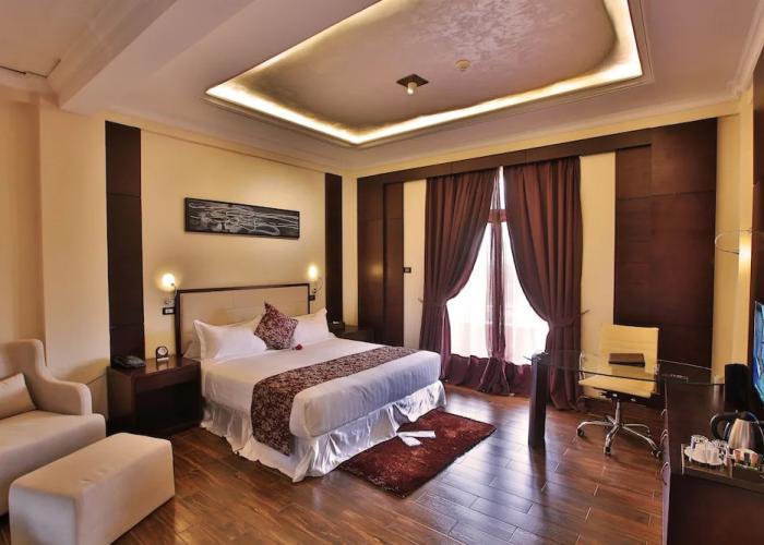 Rori Hotel