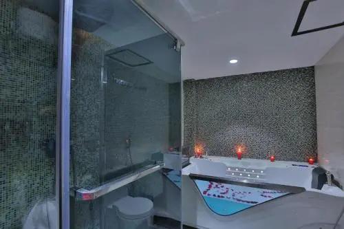 Rori Hotel