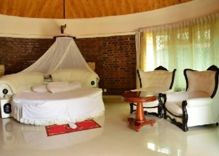 Lewi Resort and Spa