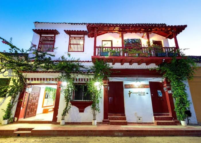 Hotel Jardines Evans
