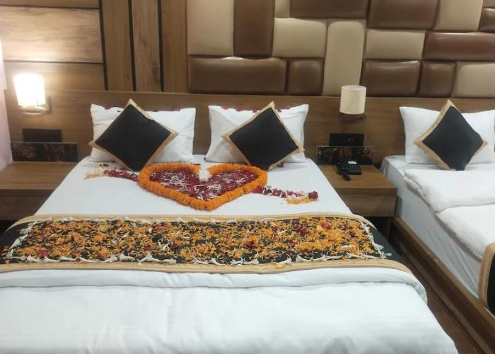 Poddar Residency