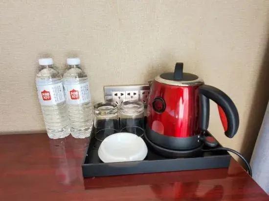 Yinhe Hotel