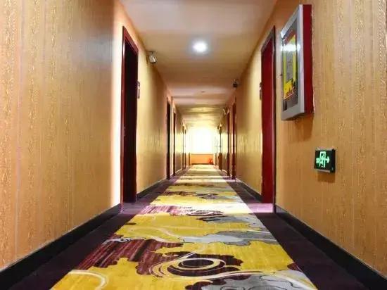 Yinhe Hotel