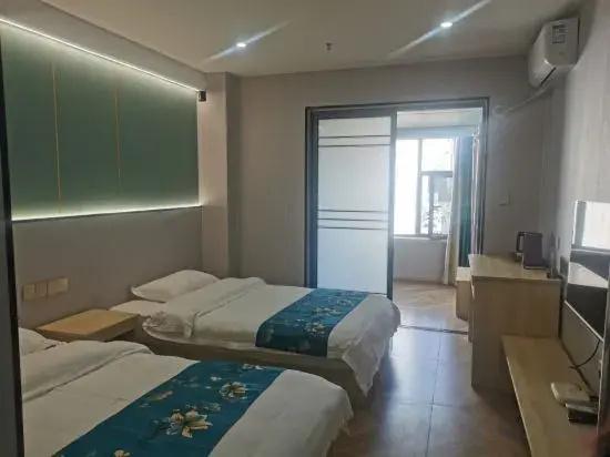Jinpin Holiday Inn