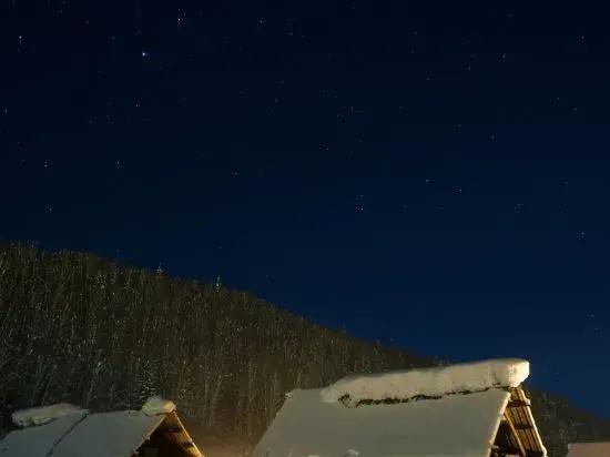 Hemu Open to the Mountain Homestay