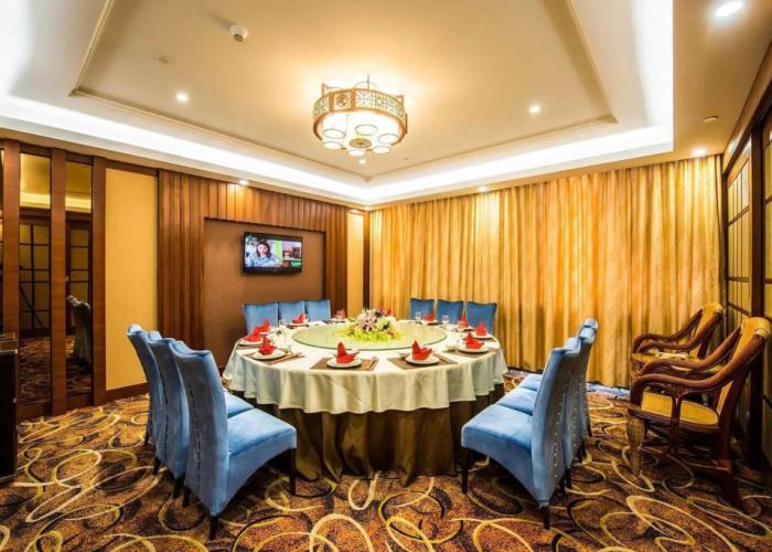 Foshan Jiagao Business Hotel