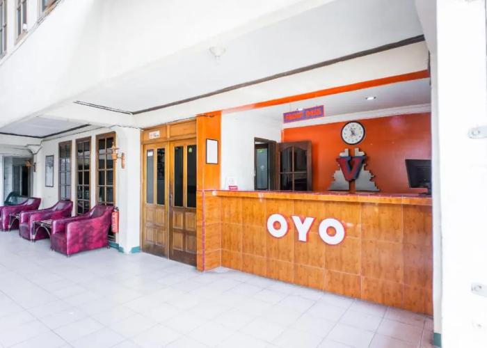 OYO 2180 Vina Vira Hotel