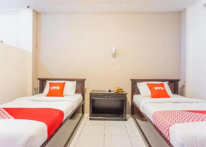 OYO 2180 Vina Vira Hotel