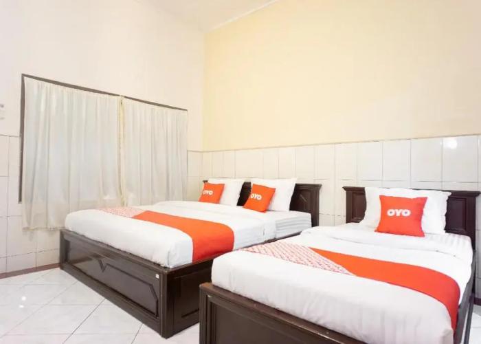OYO 2180 Vina Vira Hotel