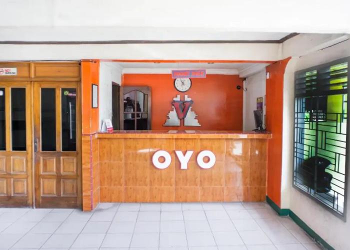 OYO 2180 Vina Vira Hotel