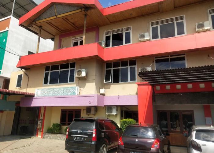 OYO 90487 Wisma Kuta Karang Baru