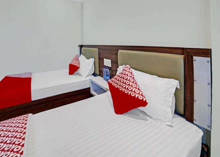 OYO 90487 Wisma Kuta Karang Baru