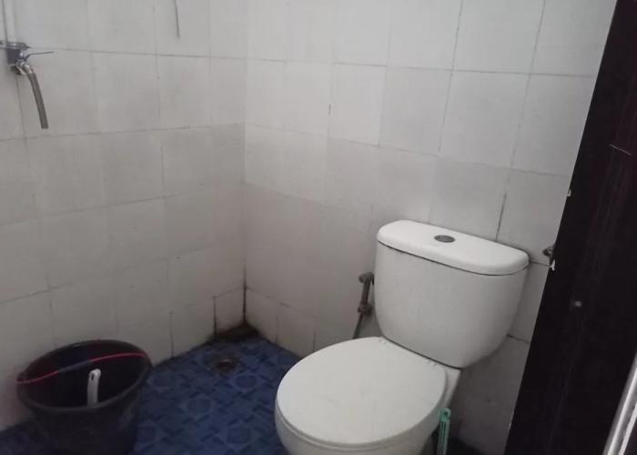 OYO 93520 Wisma Haji BunbunNearYani Heahlerr