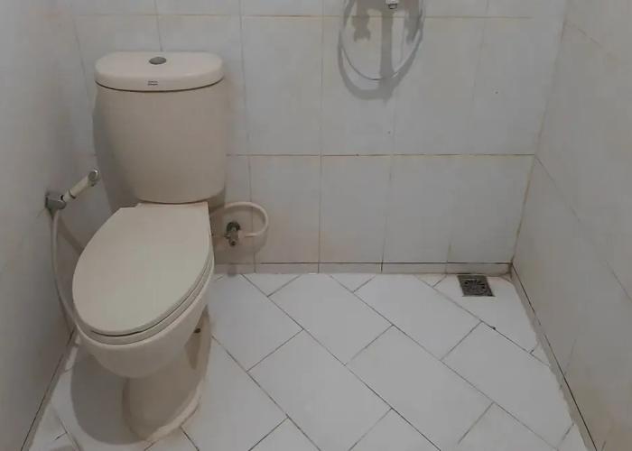 OYO 93512 Umbuy Homestay NearKetupat Kandangan Haji Irus